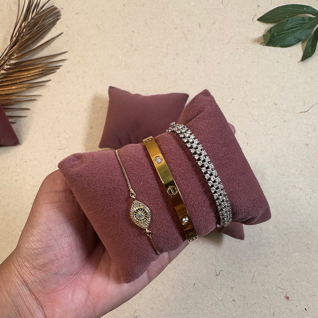 Soft Cushion Pillows for Watches & Bracelets